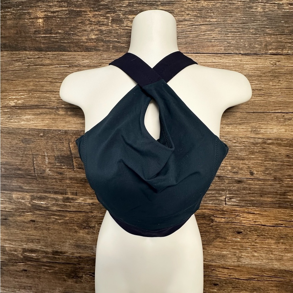 Athleta Blue and Green Cross-Back‎ Sports Bra